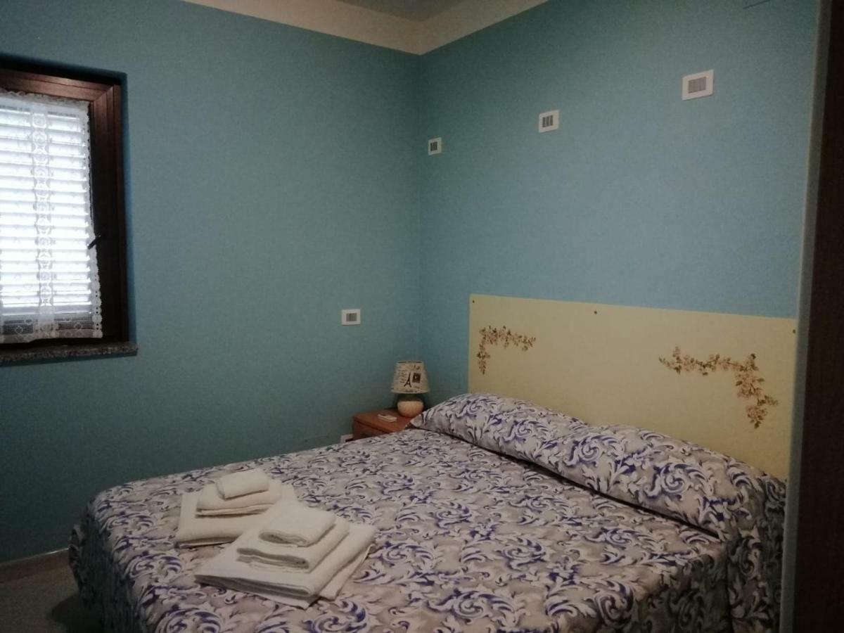 Casa Vacanze B&G マラテーア エクステリア 写真