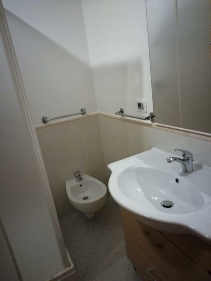 Casa Vacanze B&G マラテーア エクステリア 写真